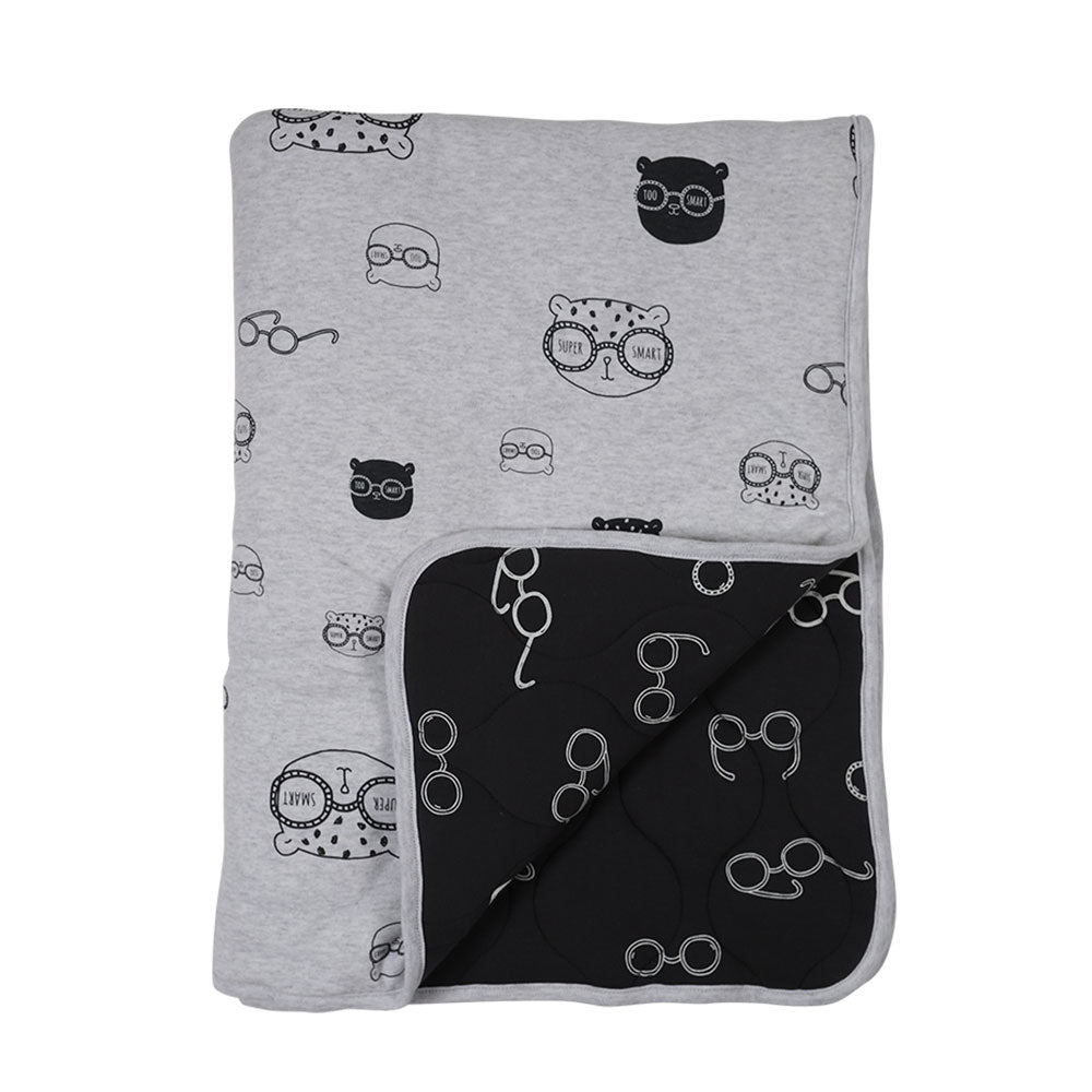 Minene Winter Quilt Gray Bear