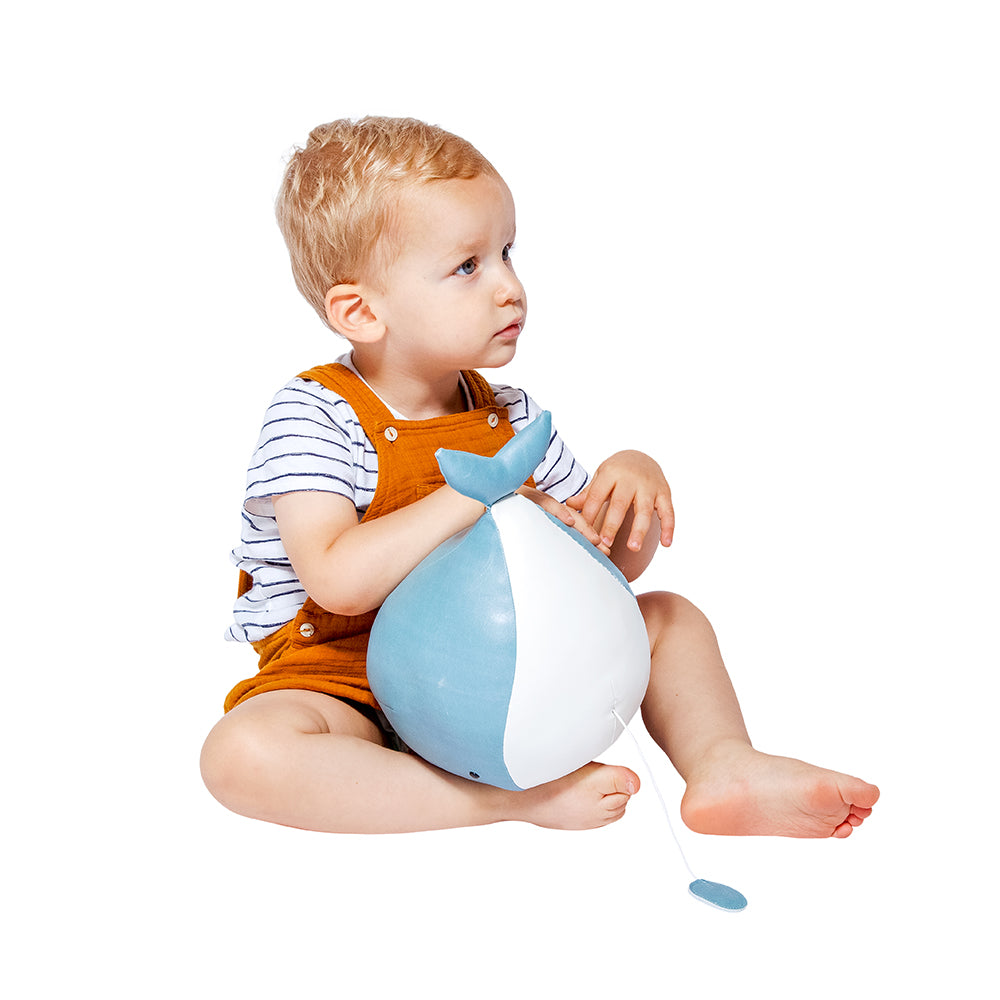 Μαντλίν η φάλαινα