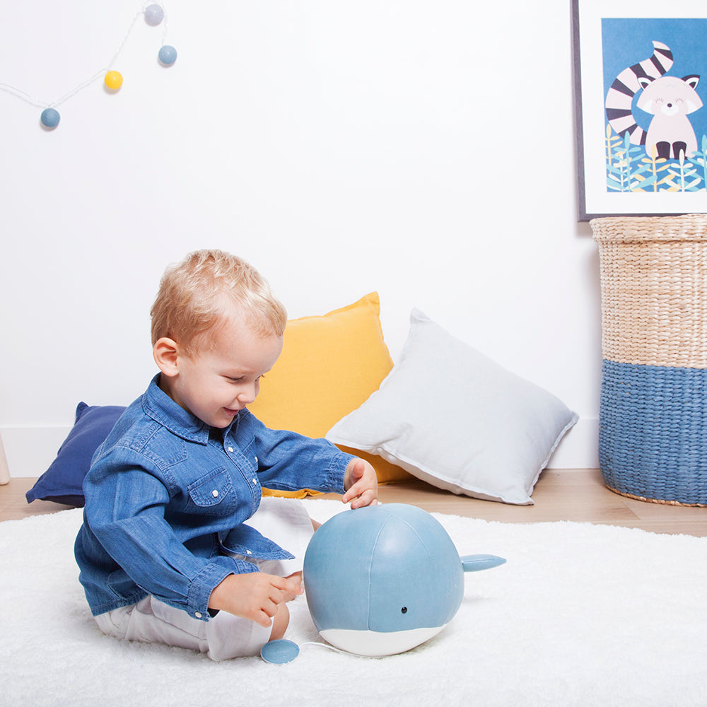 Μαντλίν η φάλαινα