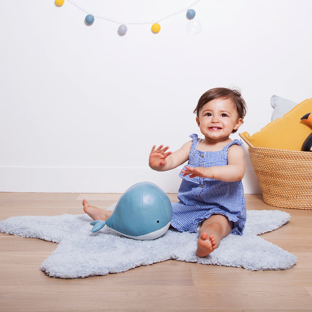 Μαντλίν η φάλαινα