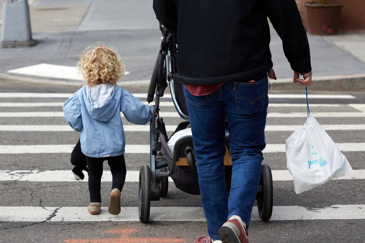 Potette Plus - φορητό γιογιό ταξιδίου