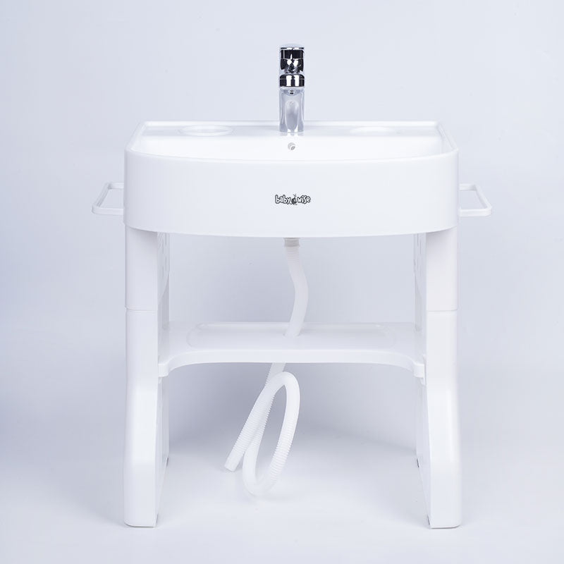 Παιδικός Νιπτήρας με νερό