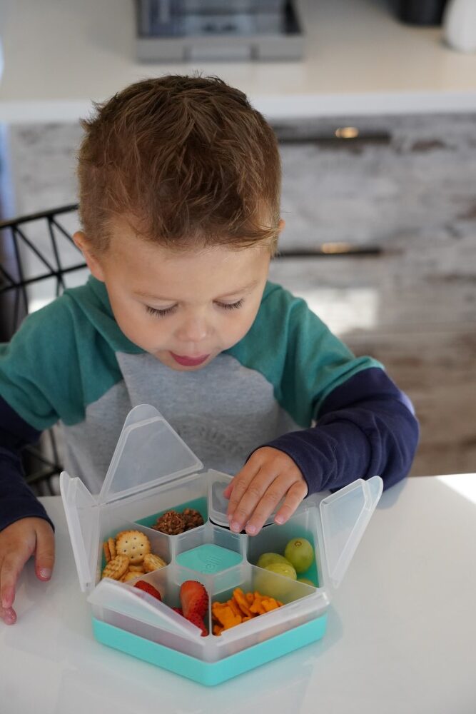 Melii – Snackle Box Hexagon Pink