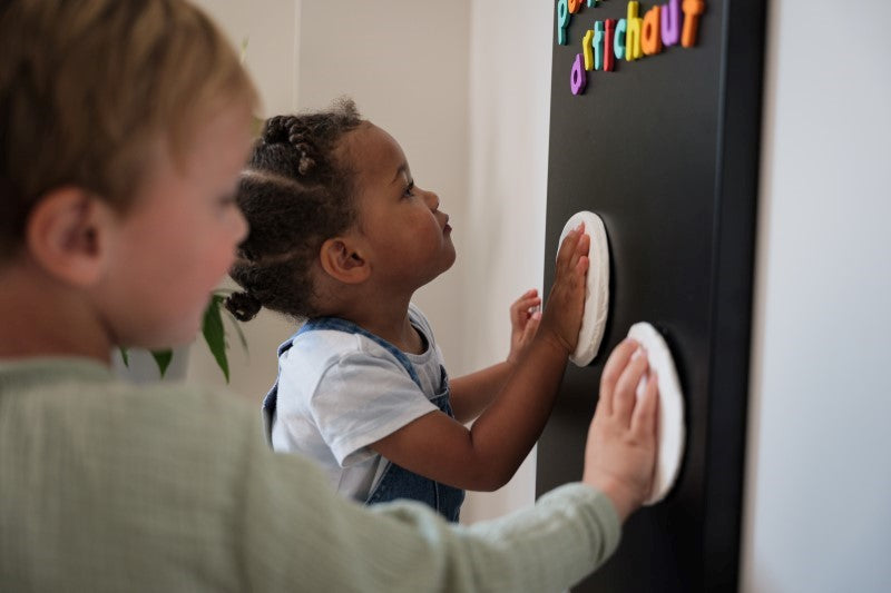 2 Magnetic Keepsakes - Μαγνητάκια Πατουσάκια