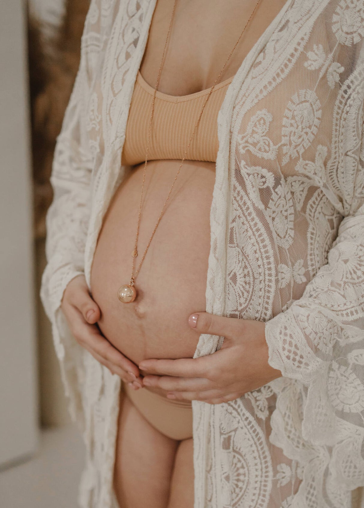 ProudMama Bola Fine Gold Chain White