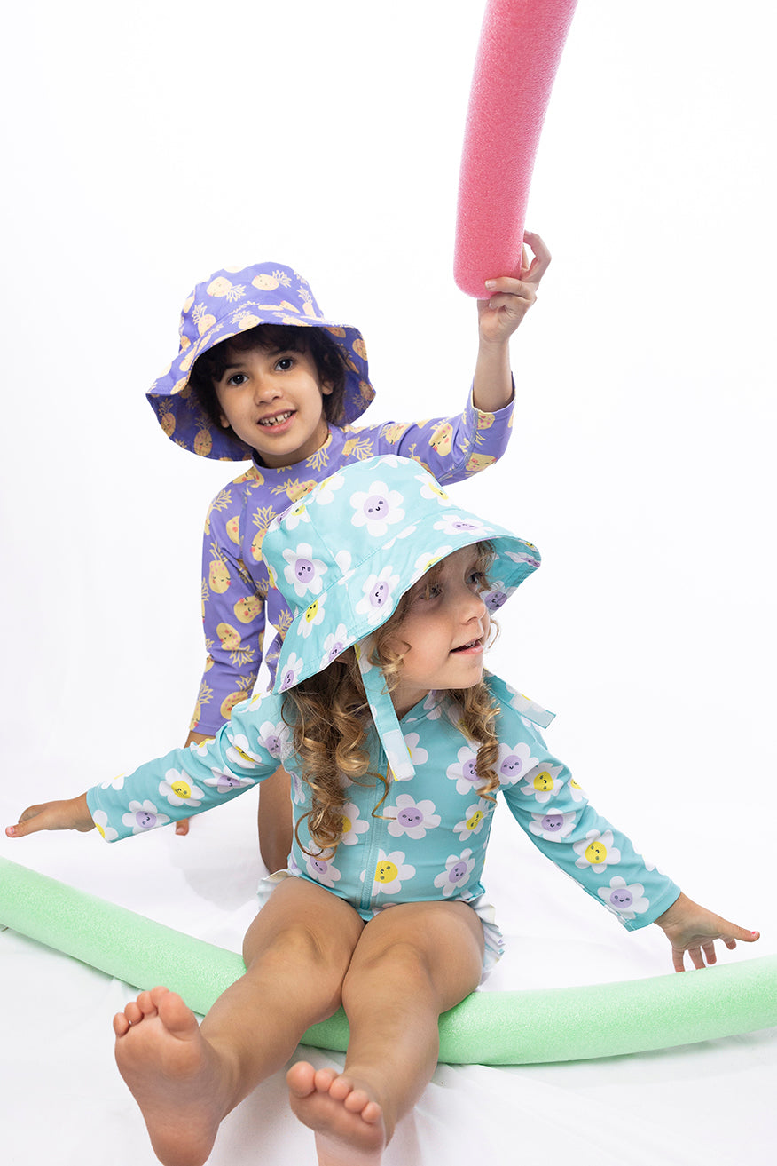 Σετ UV Μαγιώ Bucket Καπέλο Μπλούζα Strawberry