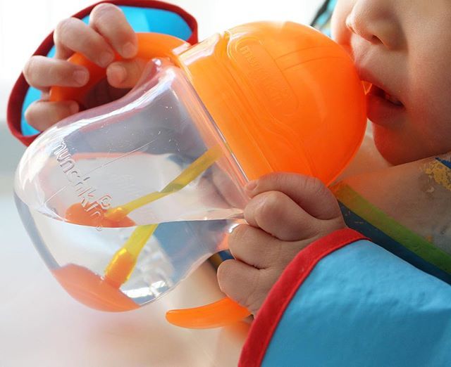 Ποτήρι με καλαμάκι Tip & Sip