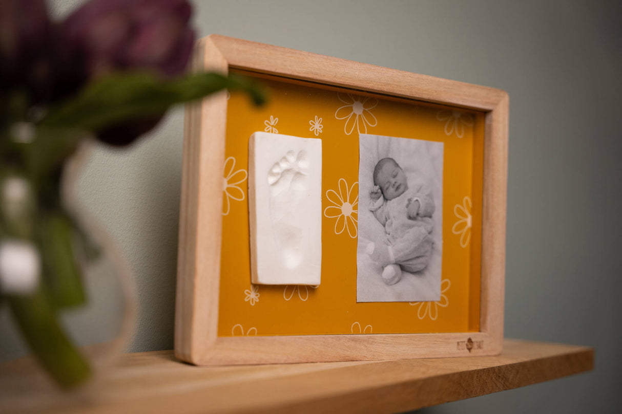 Classic Frame - Daisy Ochre