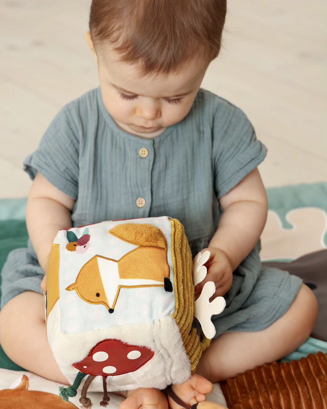 Baby To Love Μαλακός Κύβος Δραστηριοτήτων Forest