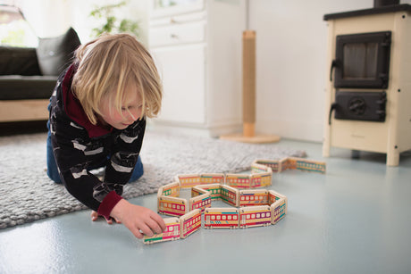 Domino Trains